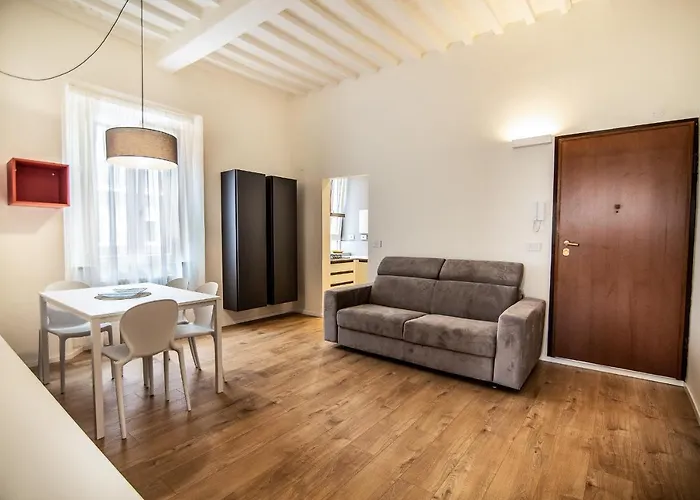 Leone Guest House